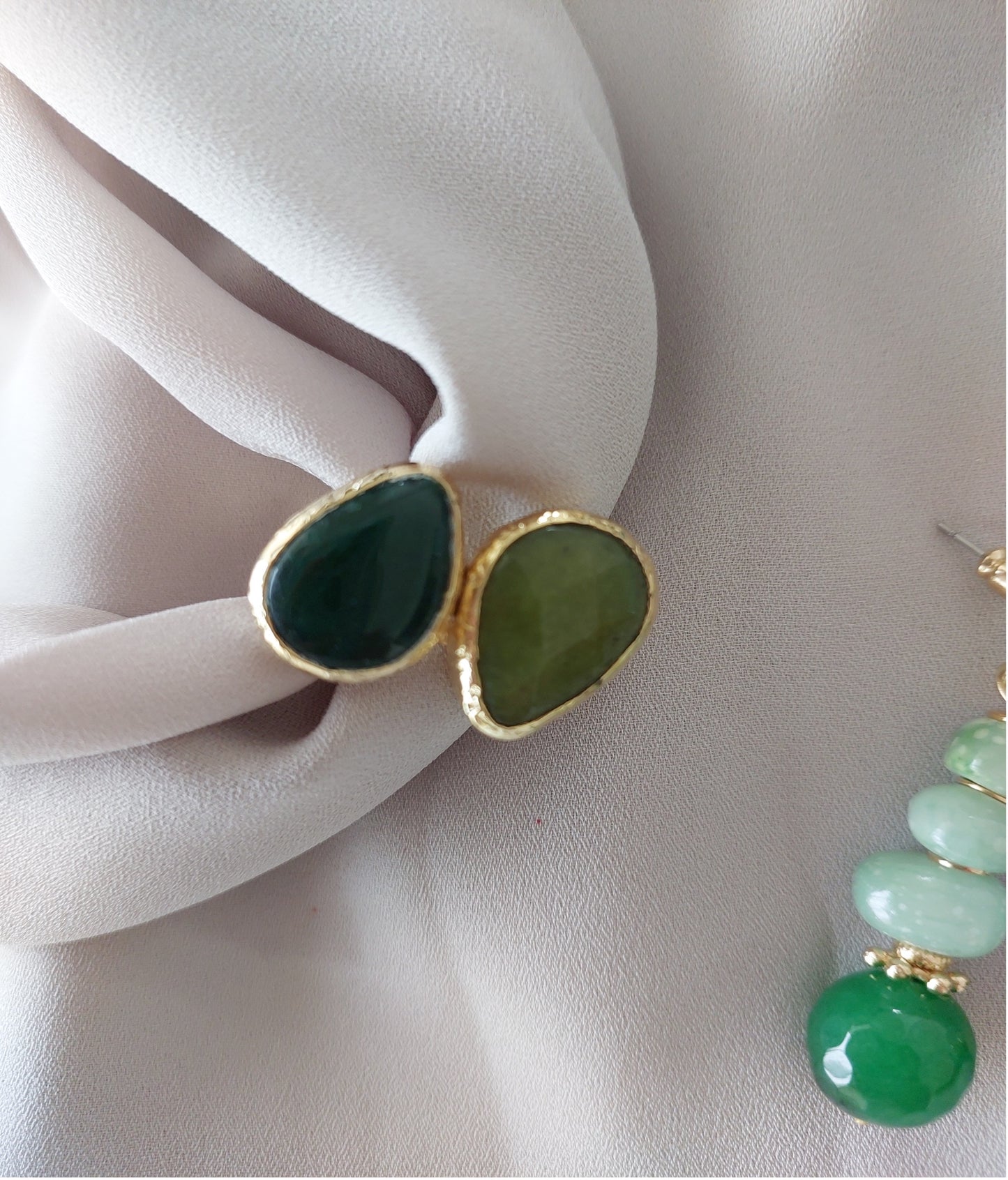 Schmuckset Halskette und Ring handgefertigte Edelsteine ​​Grüner Achat Malachit Tolles Geschenk für die Frau