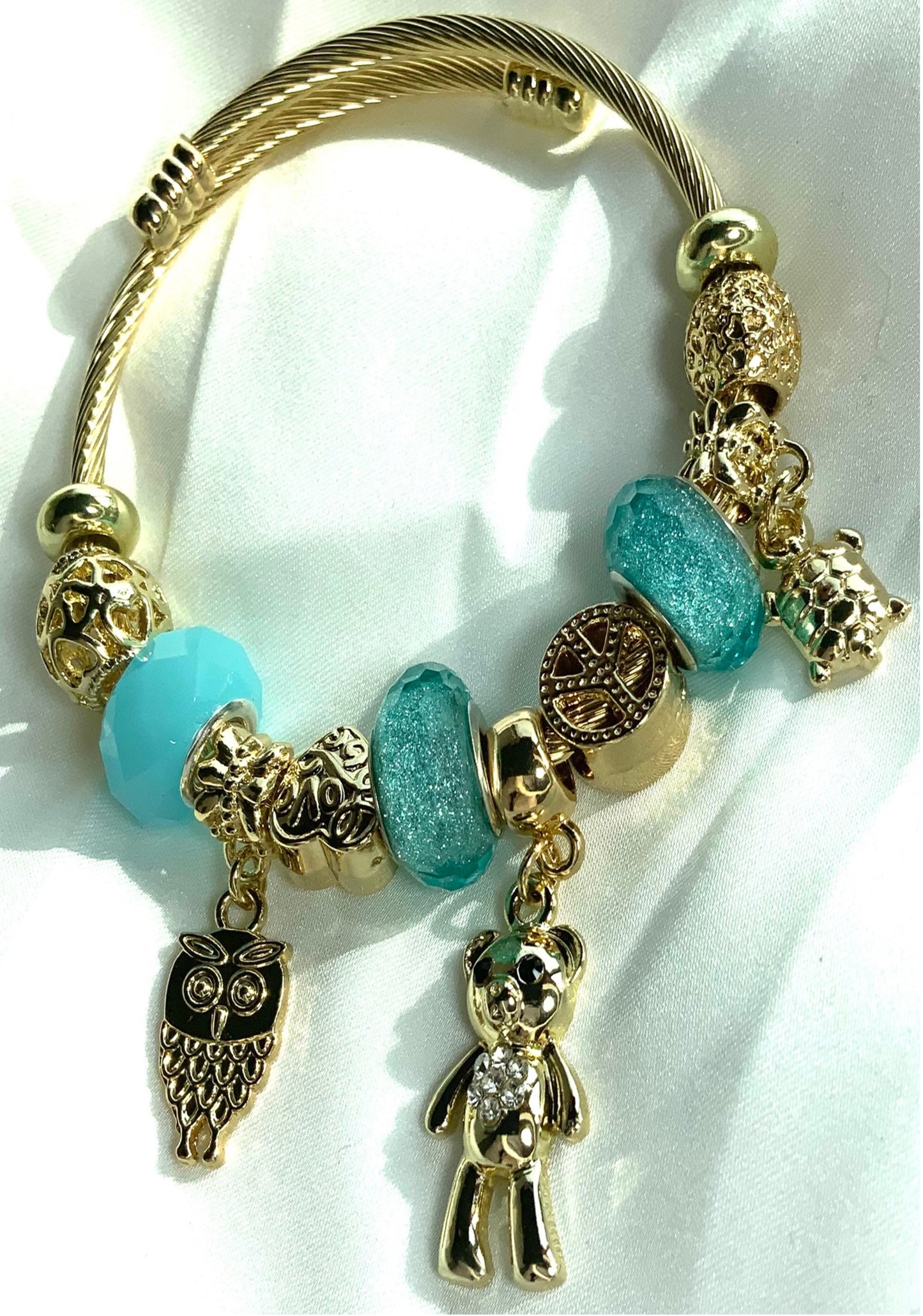 Woman Charm Bracelet Gold Color Turtle Bear Aqua Pearl Adjustable Bracelet