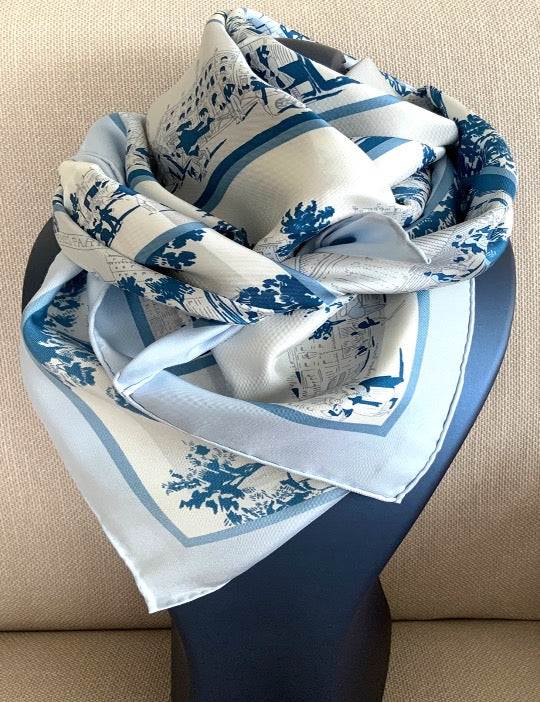 Woman Pre-loved Scarf Silk Vintage Hermès “A L’HOMBRE DES BOULEVARDS”  Carré de soie Blue Color